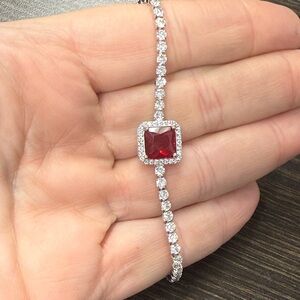 Pretty Bird Silver Bracelet with Red Gem